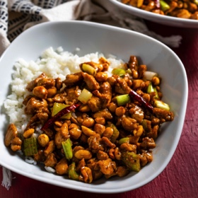 Gōngbǎo Jīdīng (Sichuan Kung Pao Chicken) for Two