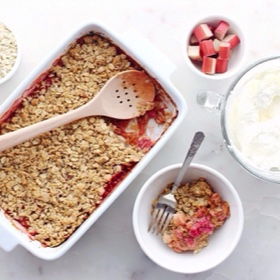 Rhubarb-Banana Crumble