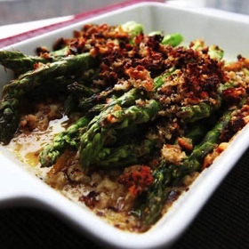 Roasted Asparagus with Crunchy Parmesan Topping