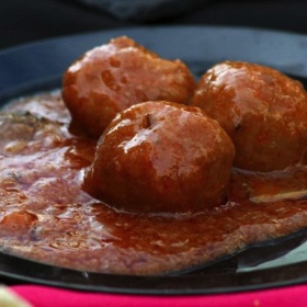 Classic Albóndigas Recipe (Spanish Chorizo and Pork Meatballs)