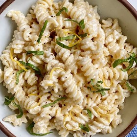 Impossibly Creamy Cottage Cheese Pasta