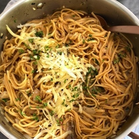 French Onion One-Pot Pasta