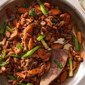 Honey Ginger Chicken and Carrots