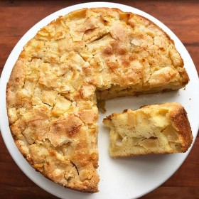 French Apple Cake