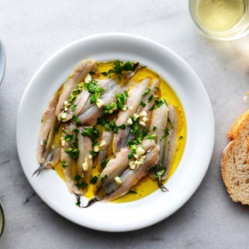 Boquerones en Vinagre (Anchovies Marinated in Vinegar)