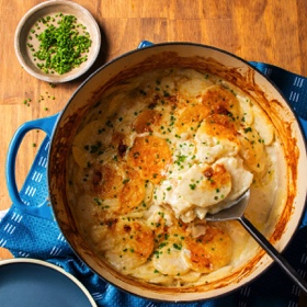 Dutch Oven Scalloped Potatoes