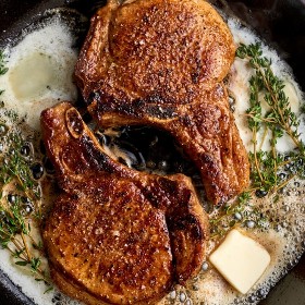Easy Pan-Fried Pork Chops