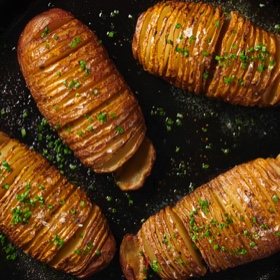 How to Make Hasselback Potatoes