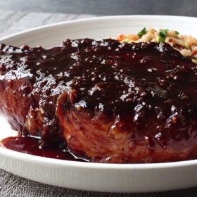 Sticky Garlic Pork Chops