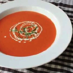 How to Make Tomato Bisque