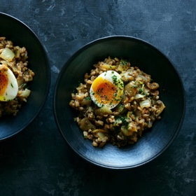 Farro and Lentils with Jammy Onions