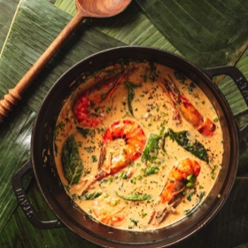 Ginataan Na Sugpo Recipe (Prawns with Coconut Milk)