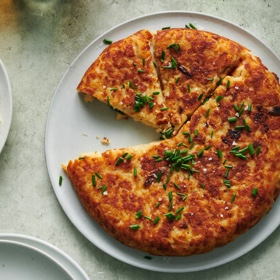 Garlicky Mashed Potato Cake