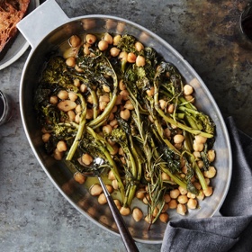 Olive Oil-Braised Chickpeas and Broccoli Rabe