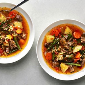 Old-Fashioned Vegetable Beef Soup