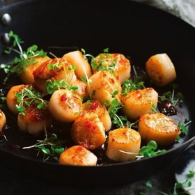 Matt Moran's Grilled Hervey Bay Scallops with Togarashi & Chilli Syrup Dressing