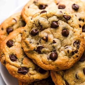 Bakery Style Chocolate Chip Cookies