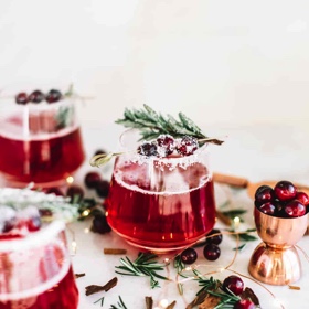 Mrs. Claus Cranberry Whiskey Cocktail